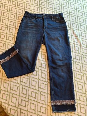 Jones New York Dark Blue Cropped Straight Jeans with Frayed Hem